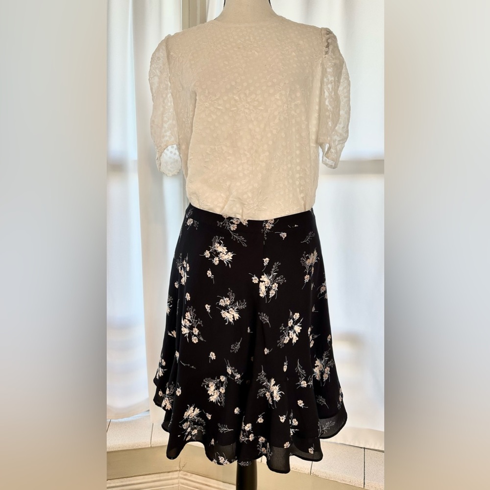 Ann Taylor LOFT Floral Flounce Skirt - Size 10